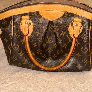 LV Tivoli handbag